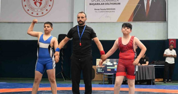 Minikler minderde güreş şampiyonası için seçildi