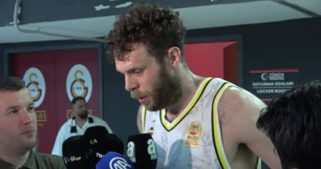 Nicolo Melli: Cuma günü dördüncü maçta seriyi bitirmeye çalışacağız