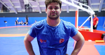 Osman Göçen'in Altın Madalya Hedefi: Avrupa Şampiyonası'na Hazırlık