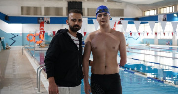 Osman Kahraman: Engelleri Yüzerek Aşan Genç Yüzücü