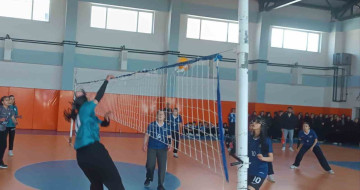 Özalp’te Liseler Arası Voleybol Turnuvası Rüzgarı