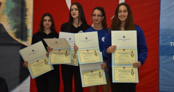 Paletli Yüzme Kulüpler Arası Gençler Türkiye Şampiyonası Sakarya'da Tamamlandı