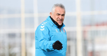 Sivasspor Hazırlıklarını Devam Ettiriyor