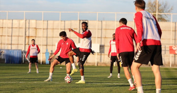 Sivasspor, Manisa FK Maçına Hazırlanıyor