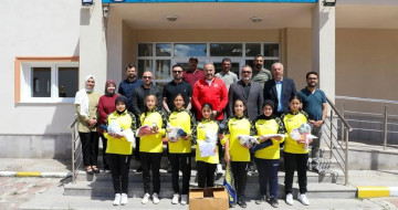 Sivas'ta spor yapan okullara malzeme desteği