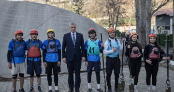 Tunceli'de Yeşilay Rafting Şampiyonası düzenlendi