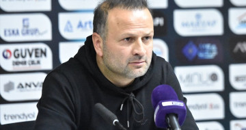 Vanspor FK'nın Galibiyetinin Ardından Teknik Direktörlerin Değerlendirmeleri