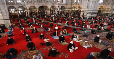 Ankara, İstanbul, İzmir bayram namazı saatleri! Bayram namazı nasıl kılınır? Bayram namazı detayları