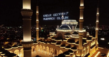 Bu sene Kadir Gecesi ne zaman, hangi güne denk gelecek? 2022 Kadir gecesi günü ve zamanı