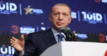 Cumhurbaşkanı Erdoğan’dan dikkat çeken açıklama: Gençlerimiz için devletimizin imkanlarını seferber ediyoruz