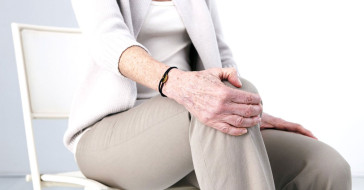 Diz Kireçlenmesinin Belirtileri ve Tedavi Yöntemleri Nelerdir?