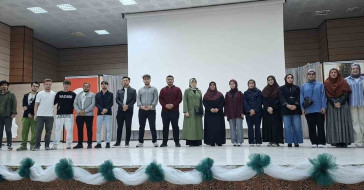 Erzincan'da Gençlere Manevi Sinema Etkinliği