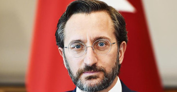 Fahrettin Altun: Avrupalı Irkçıların Nefret Ateşini İslam'ın Barış Mesajıyla Söndürelim