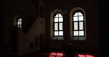 Fırfırlı Cami: Şanlıurfa'nın Tarih Kokan Mirası