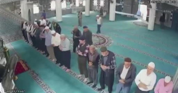 İmamın Kahramanlığı: Kalp Krizi Geçiren Yaşlı Adamı Hayata Döndürdü