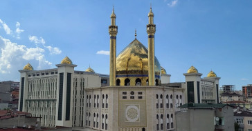 İstanbul’a dev açılış: Zeynebiye Camii ve Kültür Merkezi hizmete girdi