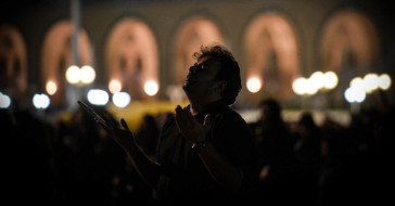 Kadir Gecesi'nde nasıl tövbe edilir? Tevbe-i istiğfar duası okunuşu ve istiğfar duası nasıl yapılır, anlamı nedir?