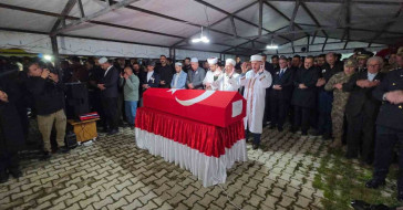 Şehit Polis Memuru Emrah Koç'un Cenazesi Gözyaşlarıyla Toprağa Verildi