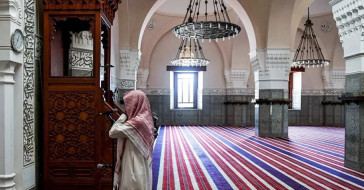 Suudi Arabistan Ezanın Sesini Kısıyor