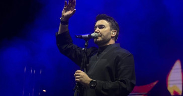 Mustafa Ceceli Bursa'da Bayram Konseri Verdi