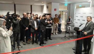 Almanya'da Ebru Sanatı Sergisi: Sabahın Renkleri