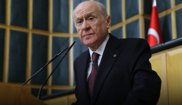 Bahçeli: Okul saldırıları çok boyutlu ele alınmalı, dijital kuşatma uyarısı yaptı