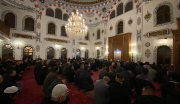 Bursa ve Çevresinde Kadir Gecesi Coşkusu