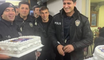 Erzincan'da Polisler için Sürpriz Kutlama