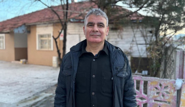 Hayırsever Çift, Çorum'da Bakkalın Borcunu Kapatıyor