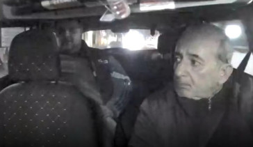 İzmir’de taksi şoförünü öldürüp aracı gasp eden sanığa müebbet hapis cezası talep edildi