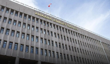 Kendini Devlet Görevlisi Olarak Tanıtan Şüpheliye 10 Yıl Hapis İstemi