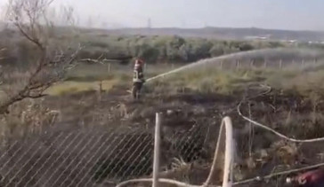 Osmaniye'de tankerin lastiklerinden çıkan yangın zeytin bahçesine sıçradı