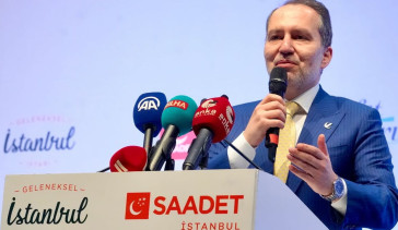 Saadet Partisi Geleneksel İftar Programında Bir Araya Geldi