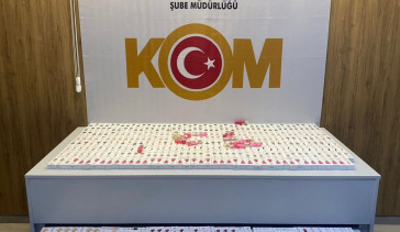 Samsun'da Gümrük Kaçağı Parfüm Operasyonu