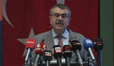 Teknolojiye Yön Veren İnsan Eğitimi: Geleceğin Anahtarı