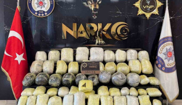 Van'da Kamyondan Uyuşturucu Çıktı