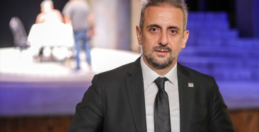 Bursa Devlet Tiyatrosu, "Sevdalinka" Oyununu Sahneliyor