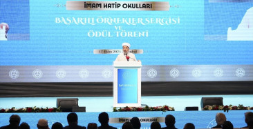 İmam Hatip Okullarının 74. Yılında Başarı Örnekleri Sergisi ve Ödül Töreni