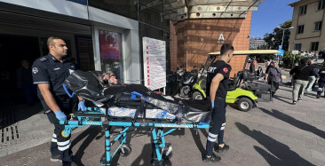 İstanbul'da Hastaların Evlerine Ücretsiz Ambulans Servisi