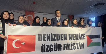 İzmir'de Öğrencilerden Filistin'e Destek