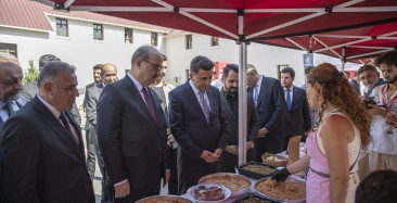 Tunceli'de Bir Anadolu Şenliği Başladı