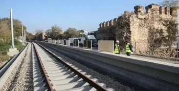 Yepyeni bir ulaşım deneyimi: İstanbul'da ‘Sirkeci-Kazlıçeşme Raylı Sistem ve Yaya Odaklı Proje’ 26 Şubat'ta hizmete açılıyor!