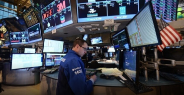 Borsa İstanbul’da BIST 100 endeksi haftaya yükselişle başladı ve güne yüzde 0,26 artışla 14.446 puandan giriş yaptı.