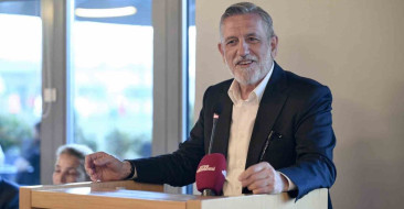 BTSO Başkanı İbrahim Burkay, Demirtaş bölgesindeki firmalarla buluşarak Bursa iş dünyasının geleceği hakkında görüş alışverişinde bulundu.