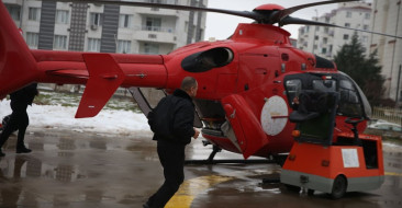 Diyarbakır'daki Hava Ambulansı, Kar Mağduru Hastalara Umut Oluyor