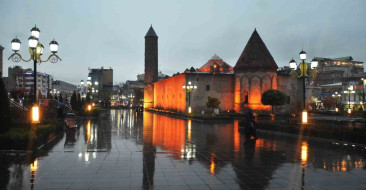 Doğuda Kar Yağışı ve Buzlanma Uyarısı