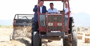 Ekinanbarı'nda üreticinin yükünü hafifleten destek