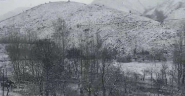 Elazığ'da Nisan Ayında Kar Yağışı Sürprizi