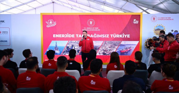 Enerji Bakanı Bayraktar'dan Nükleer Enerji Vurgusu