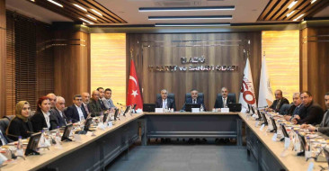 Gıda güvenilirliği, sağlıklı tüketim üzerinde yoğunlaşıyor. Elazığ'da düzenlenen toplantıda önemli tartışmalar yapıldı.